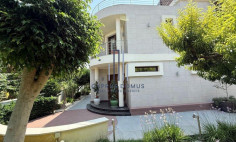 Luxury villa with swimming pool for rent in Parekklisia Tourist Area 