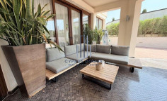 Luxury villa with swimming pool for rent in Parekklisia Tourist Area 