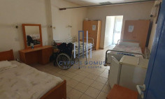 Modern commercial space for rent in bustling Ypsonas 