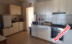 Modern commercial space for rent in bustling Ypsonas 