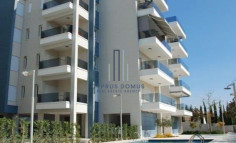 Modern 3 bedroom apartment with title deed in Pyrgos 