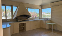 Spacious Pyrgos villa with pool gym 
