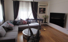Spacious five bedroom villa in green Pyrgos area 