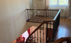 Spacious five bedroom villa in green Pyrgos area 