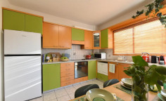 Spacious 3 beds apartment to rent in Strovolos