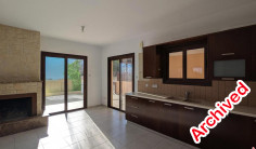 Large 3 bedroom house for sale in Psimolofou