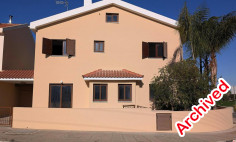 Large 3 bedroom house for sale in Psimolofou
