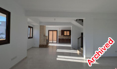 Large 3 bedroom house for sale in Psimolofou
