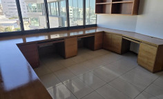 Commercial to rent in Agioi Omologites