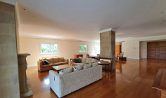 5 bedrooms house to rent in Engomi