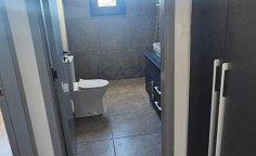 Modern 4 bedroom house with solar system & expansion potential in Ypsonas 
