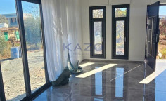 Modern 4 bedroom house with solar system & expansion potential in Ypsonas 