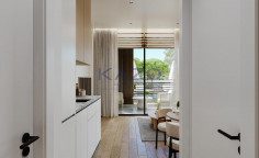 Prime top floor apartment in quiet Trachoni area 
