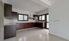 3 bedroom house for sale in Ergates
