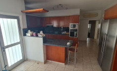 4 bedrooms house for sale in Aglantzia