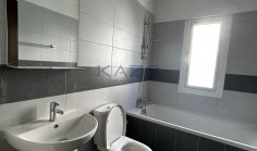 Seafront apartment in vibrant Chrysopolitissa area 