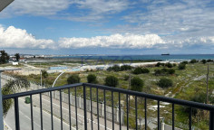 Seafront apartment in vibrant Chrysopolitissa area 