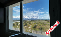 Seafront apartment in vibrant Chrysopolitissa area 
