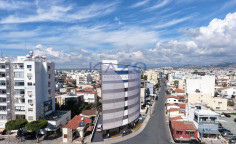 Modern commercial building with 1430 m2 space for sale with excellent rental potential 