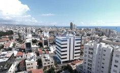 Modern commercial building with 1430 m2 space for sale with excellent rental potential 