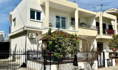 Spacious 3 bedrooms apartment for sale in Lykabittos
