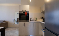 Spacious 1 bed apartment with swimming pool for sale in Latsi