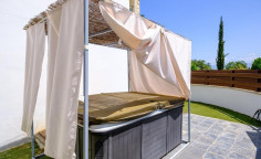 Beautiful 1 bedrooms apartment with swimming pool for sale in Latsi