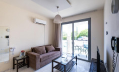 Beautiful 1 bedrooms apartment with swimming pool for sale in Latsi