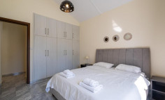 Large 1 bedrooms apartment with swimming pool for sale in Latsi