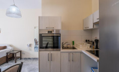 Large 1 bedrooms apartment with swimming pool for sale in Latsi