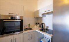 1-bedroom apartment with jacuzzi in Latchi, Paphos 