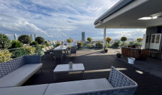 Modern penthouse with sea view in Mesa Geitonia 
