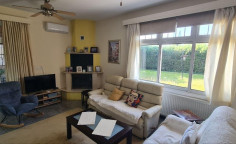 Spacious 4 bedrooms house to rent in Strovolos