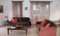 3 bedroom house to rent in Pernera