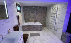 Spacious three bedroom apartment for sale in Acropolis