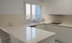 Spacious two plus office bedrooms penthouse with sea view in Parekklisia 