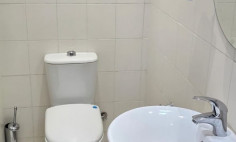 Large 2 bed apartment to rent in Engomi