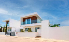 Spacious 4 bedrooms house for sale in Ayia Napa