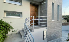 Amazing three bedroom villa for rent in Pyrgos area 