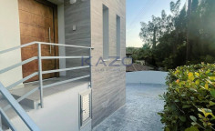 Amazing three bedroom villa for rent in Pyrgos area 