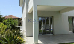 Amazing three bedroom villa for rent in Pyrgos area 