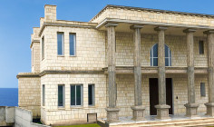 Luxury 5 bedroom villa with swimming pool for sale in Chloraka