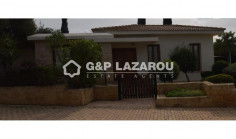 Beautiful 3 bedroom house with swimming pool for sale in Aphrodite Hills