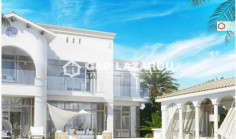 Luxury 6 bedroom house with swimming pool for sale in Larnaca