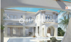 Large 5 bedroom house with swimming pool for sale in Larnaca