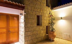6 bedroom furnished villa with swimming pool for sale in Aphrodite Hills