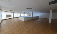 Commercial 220 m2 for sale in Strovolos