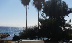 Spacious 3 bedrooms apartment for sale in Germasogeia Tourist Area