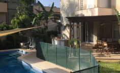 Spacious 6 bedroom villa with swimming pool for sale in Agios Athanasios
