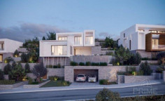 Luxury 4 bedroom villa for sale in Tsada